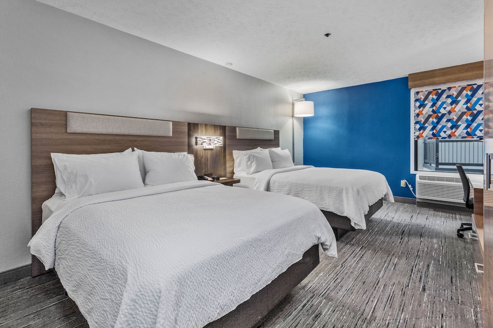Holiday Inn Express New Albany an IHG Hotel - photo 5