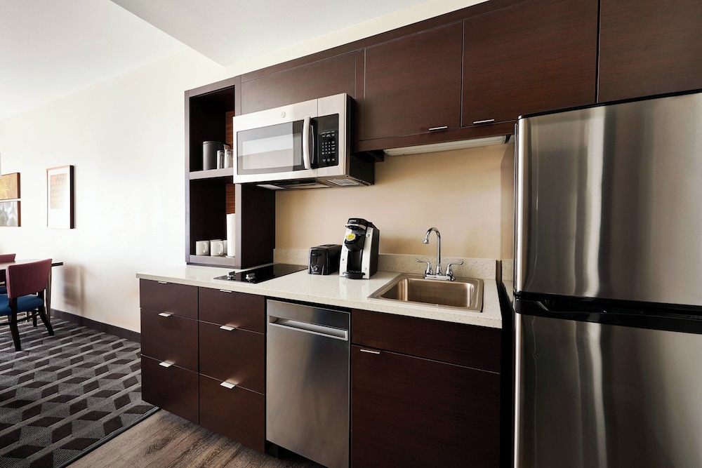 TownePlace Suites by Marriott St. Louis O'Fallon - photo 12