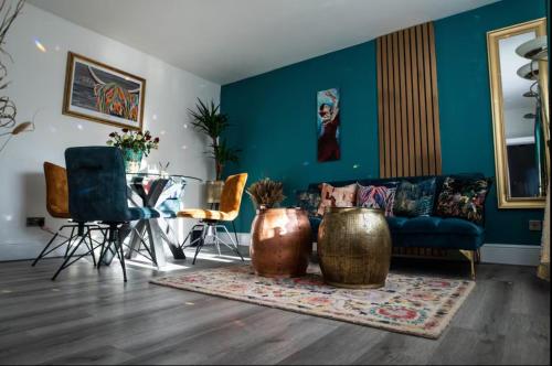 Luxury ApArt Gallery Apartment 1 Near River & Free Parking — 4-Star Luxury Hotel in Bedford, United Kingdom