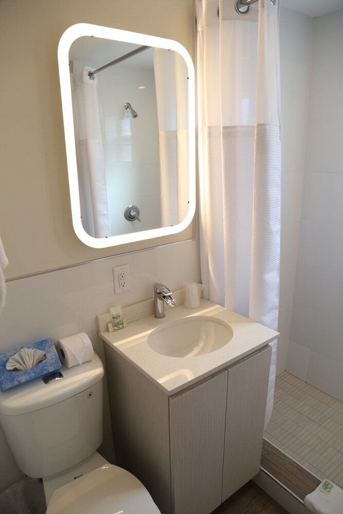 Seville Hotel and Apartments - photo 51