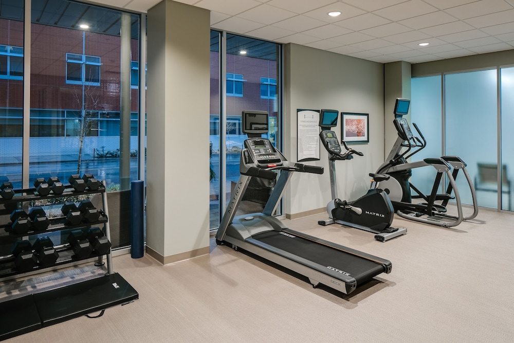 Staybridge Suites Des Moines Downtown by IHG - photo 11