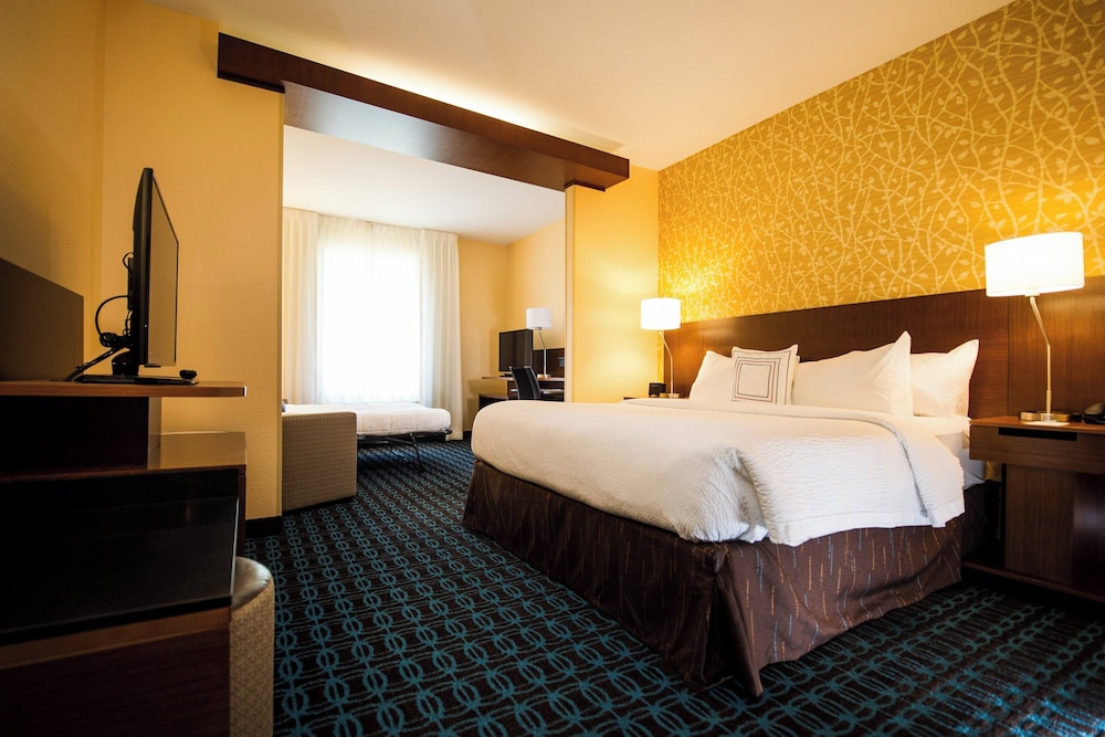 Fairfield Inn & Suites Cambridge - photo 17
