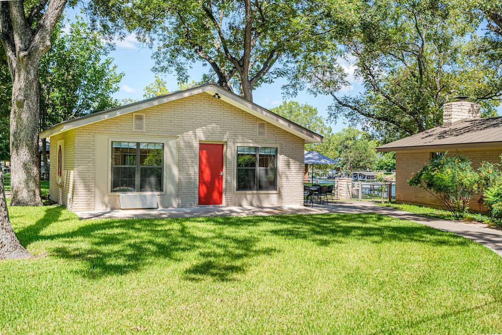 Island Paradise in Kingsland, United States