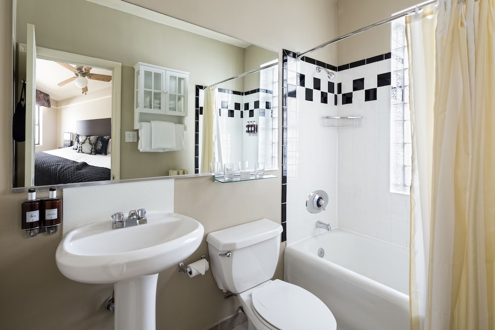 The Willows Hotel - photo 17