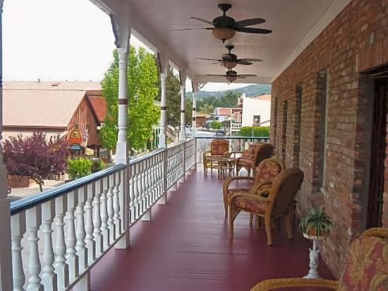 Jamestown Hotel - photo 5