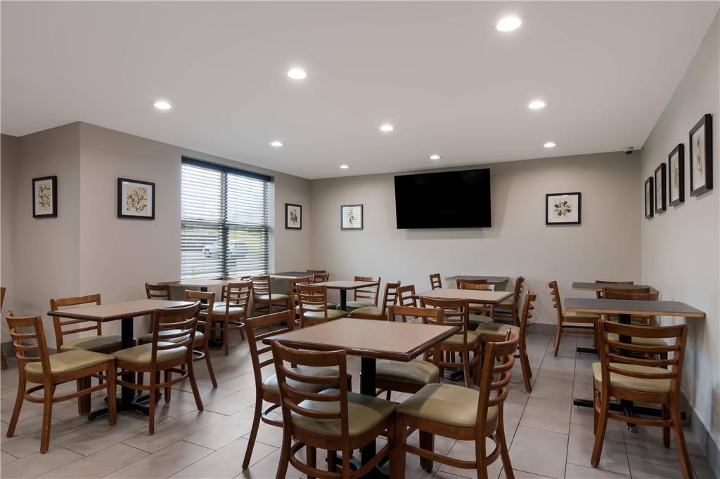 Country Inn & Suites by Radisson Harrisburg Northeast Hershey - photo 38