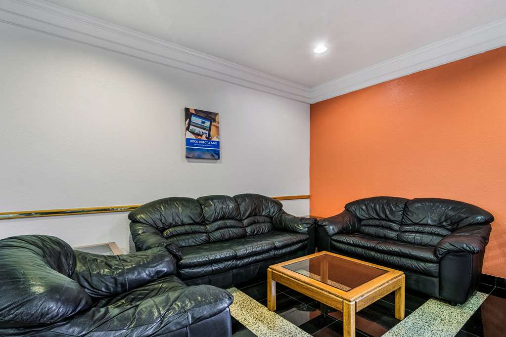 Motel 6 Libertyville IL - photo 27