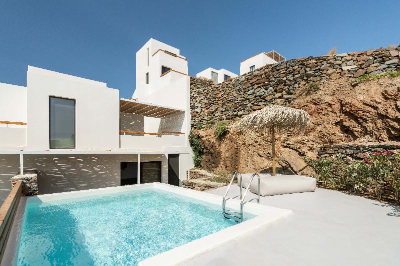 Aura Villas Tinos — 4-Star Luxury Hotel in Tinos, Greece