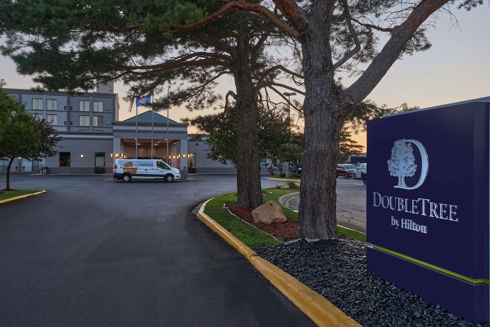 DoubleTree by Hilton Minneapolis Airport MN - photo 50