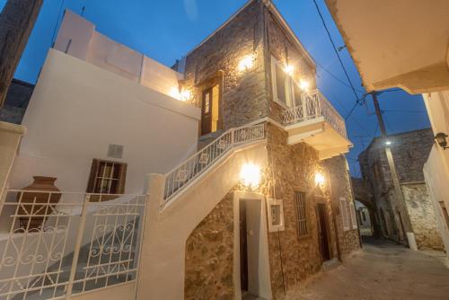 To Pappoudiko Chios in Chios, Greece