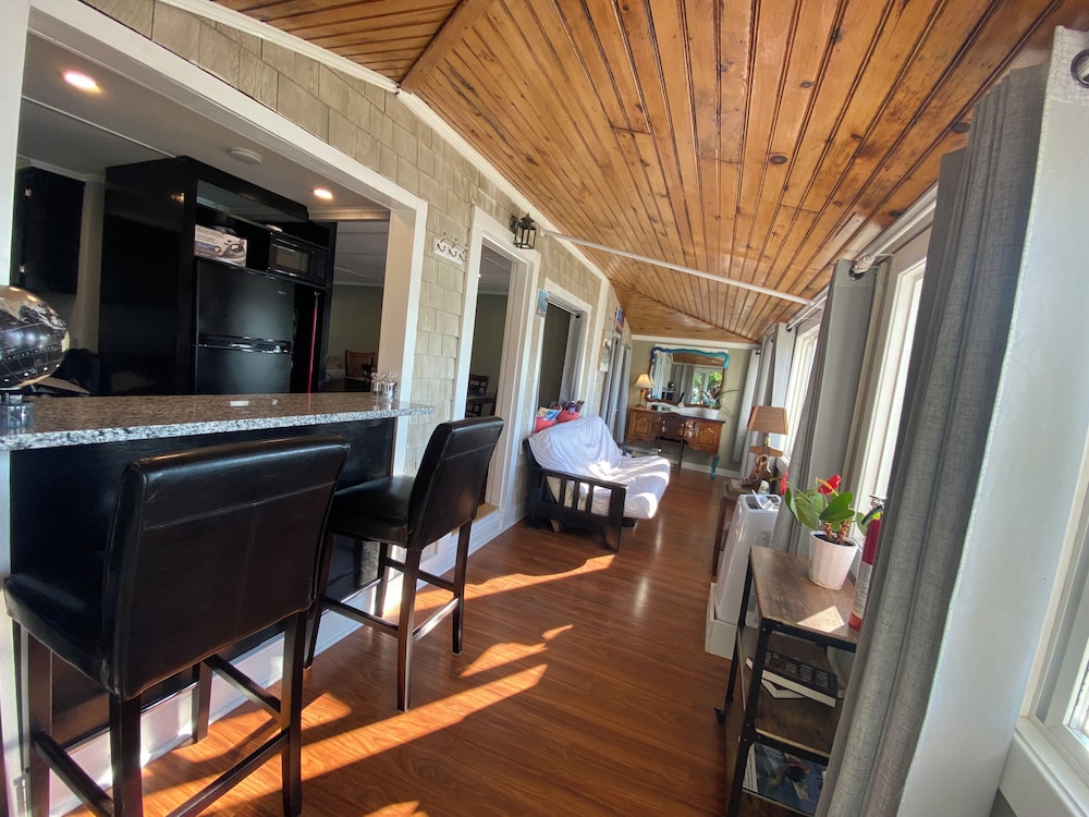 The Onset Beach Compound Cape Cod Beach Resort & Oceanic Habitat - photo 12