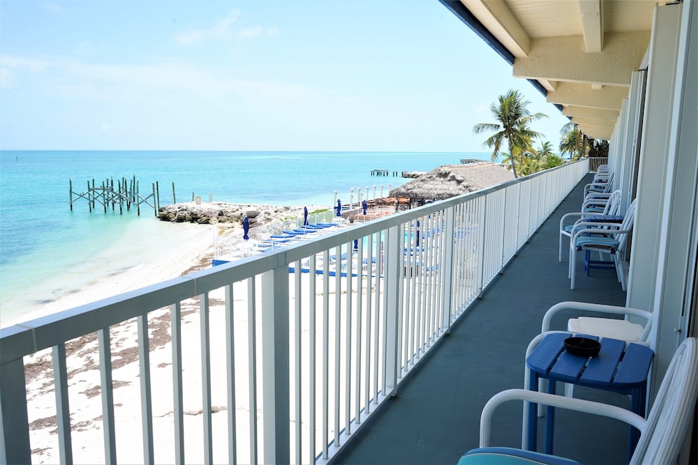 Glunz Ocean Beach Hotel & Resort - photo 140