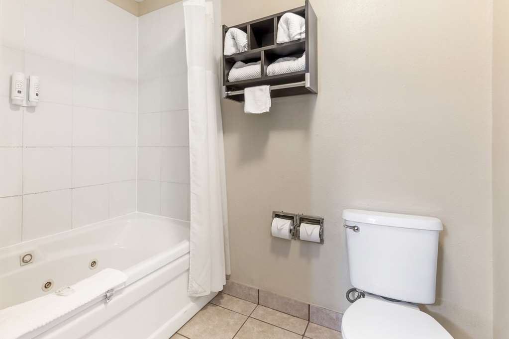 Quality Inn & Suites Wichita Falls I 44 - photo 45