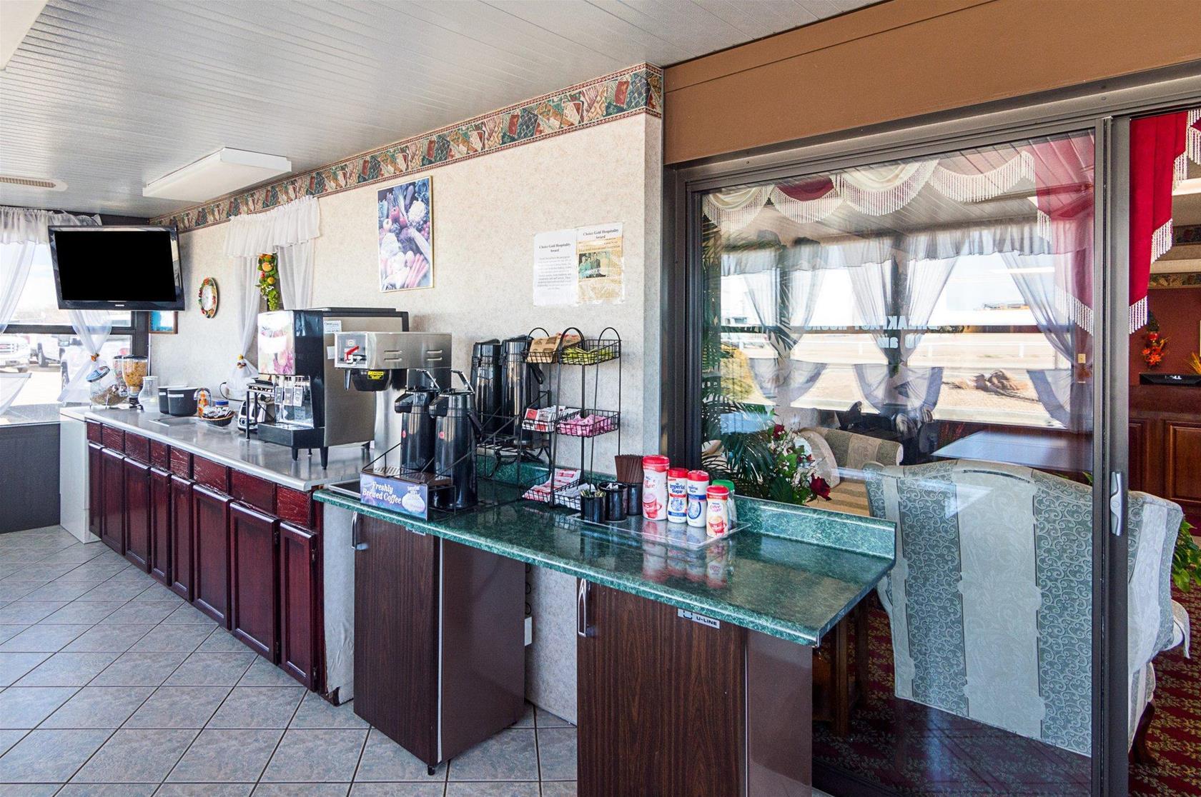 Rodeway Inn Dalhart - photo 17