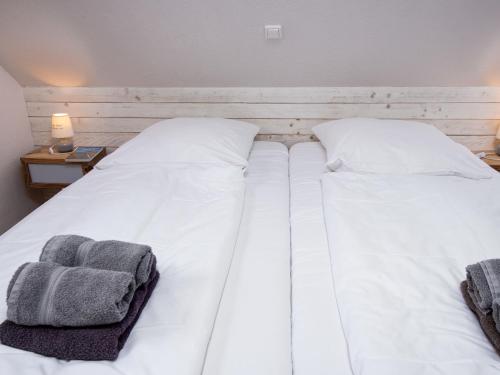 Apartment Meeresrauschen by Interhome — 4-Star Luxury Hotel in Norddeich, Germany