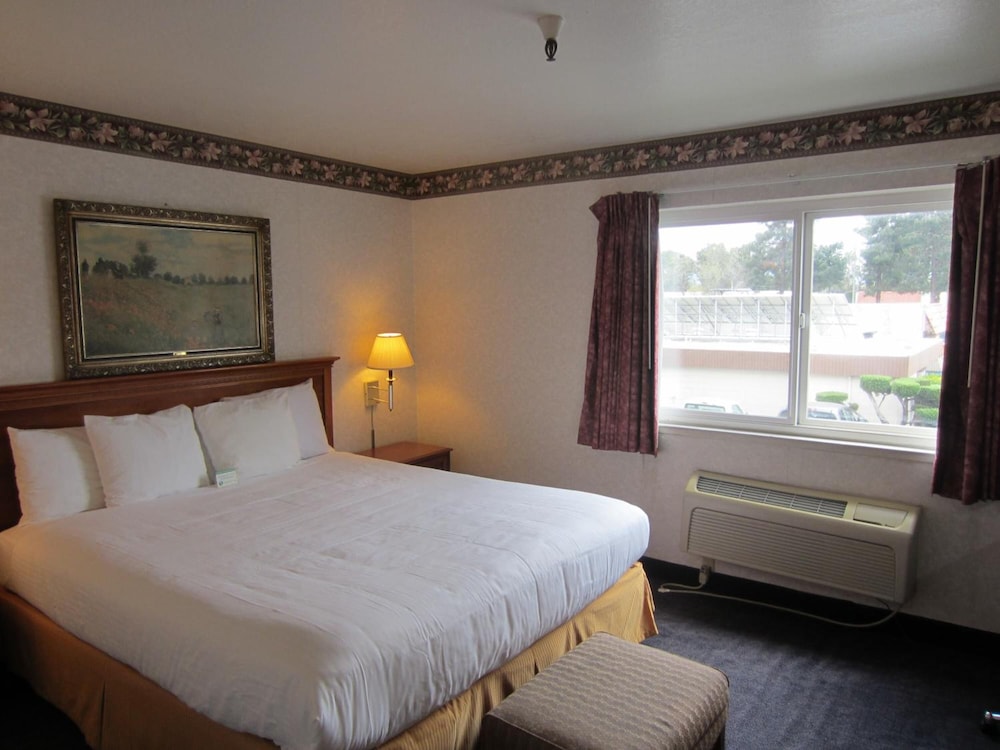 Cherry Orchard Inn - photo 20