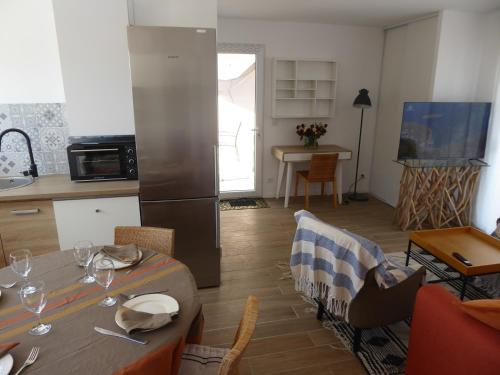 Les 2 dauphins - last minute hotel in Le Barcares