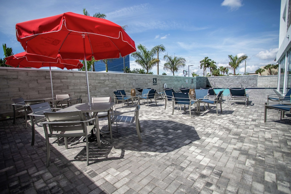 Hilton Garden Inn West Palm Beach I95 Outlets - photo 37