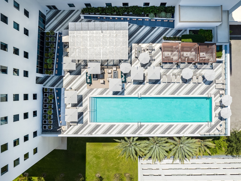 AC Hotel by Marriott Miami Aventura - photo 42