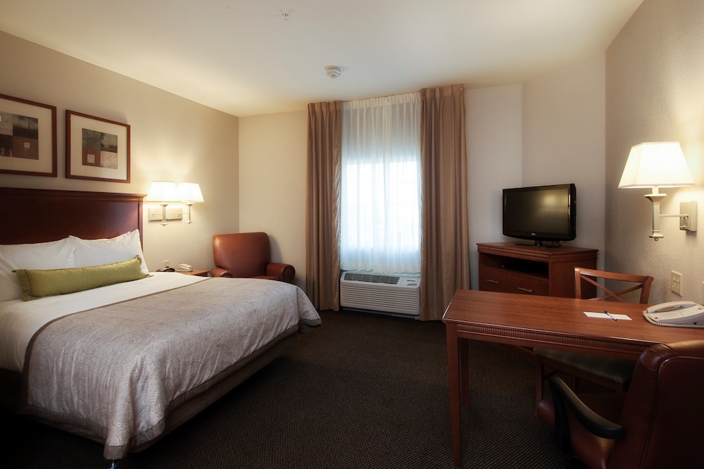 Candlewood Suites Fort Worth West by IHG - photo 7