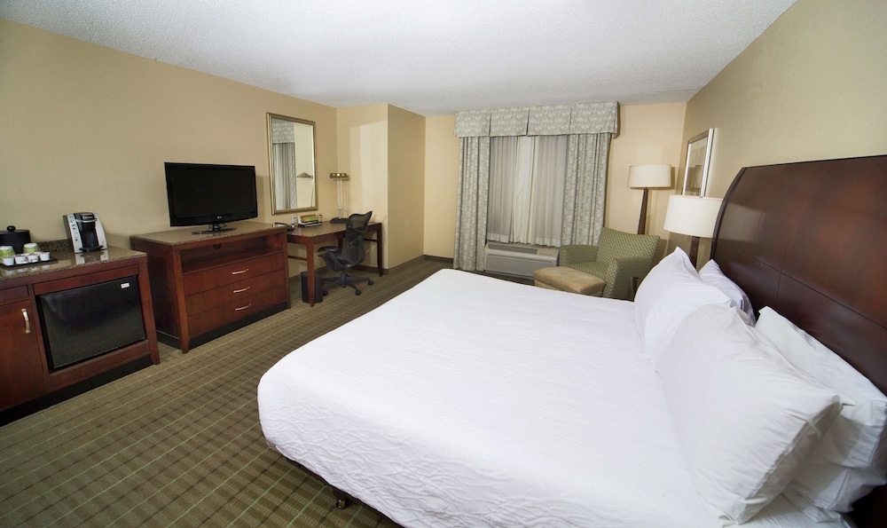Hilton Garden Inn Valdosta - photo 11