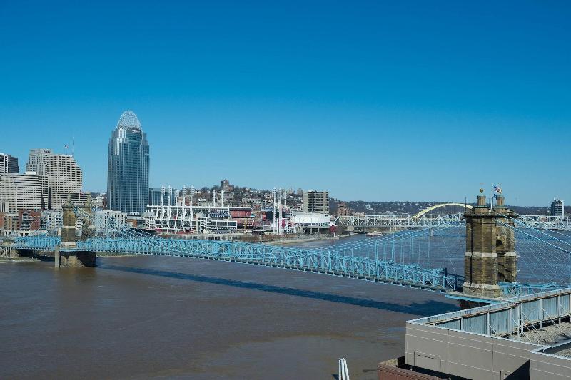 Cincinnati Marriott at RiverCenter - photo 41