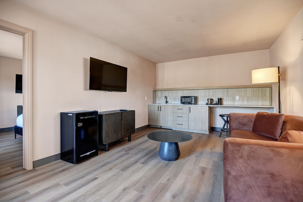 The Dunes Hotel - photo 25