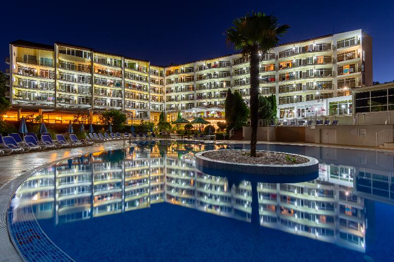 Madara Park Hotel All Inclusive — 4-Star Luxury Hotel in Zlatni Pyasatsi, Bulgaria