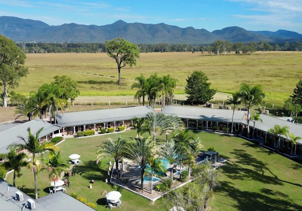 Koorawatha Homestead Motel in Gladstone, Australia