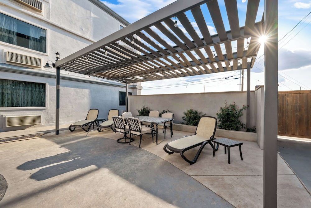 SureStay Plus Hotel by Best Western Lubbock Medical Center - photo 46