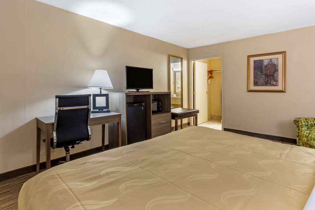 Quality Inn & Suites Hanes Mall - photo 14
