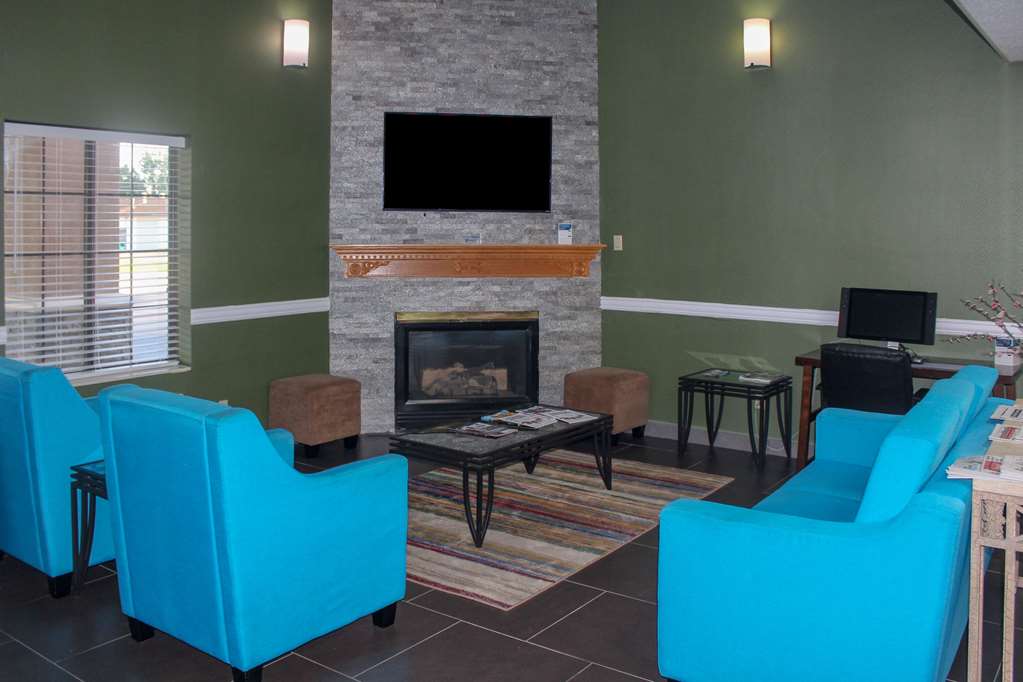 Quality Inn North Vernon near Hwy 50 - photo 5