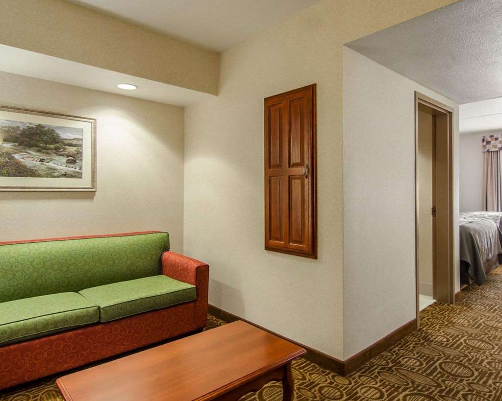 Sleep Inn & Suites Springdale West - photo 13
