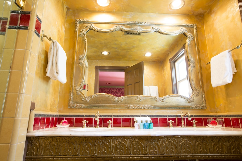 Madonna Inn - photo 301