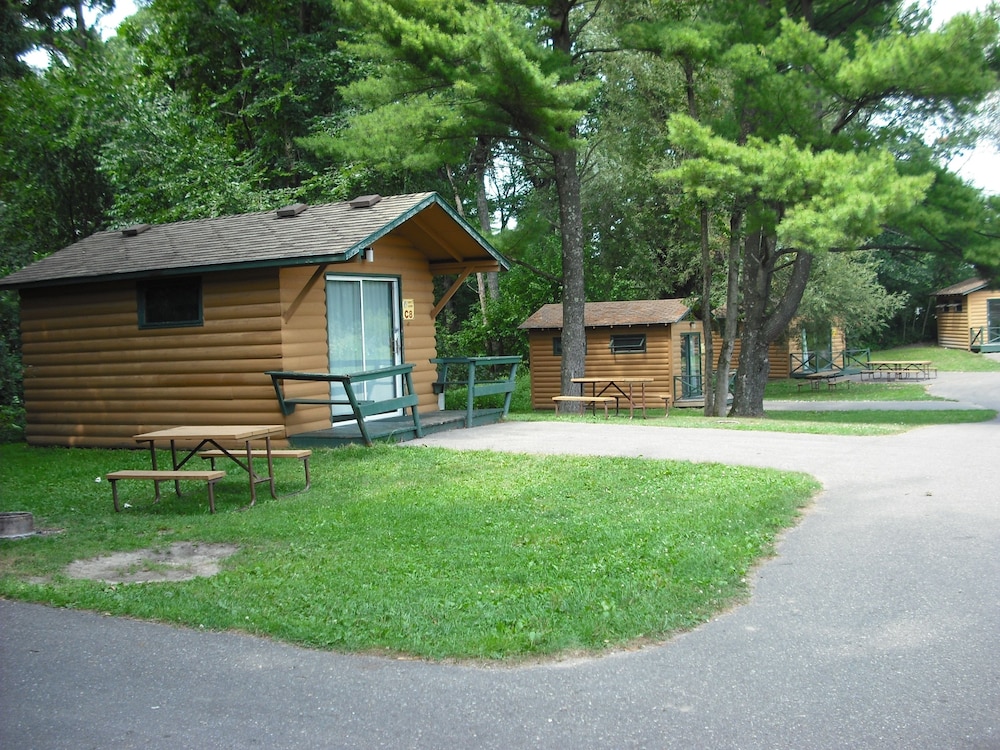 Yogi Bear's Jellystone Park Camp Resort Wisconsin Dells - photo 43