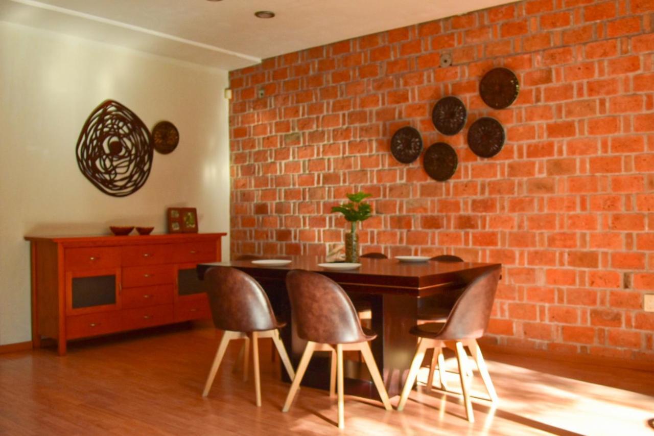 Valentin House very spacious and cozy. — 4-Star Luxury Hotel in San Luis Potosi, Mexico