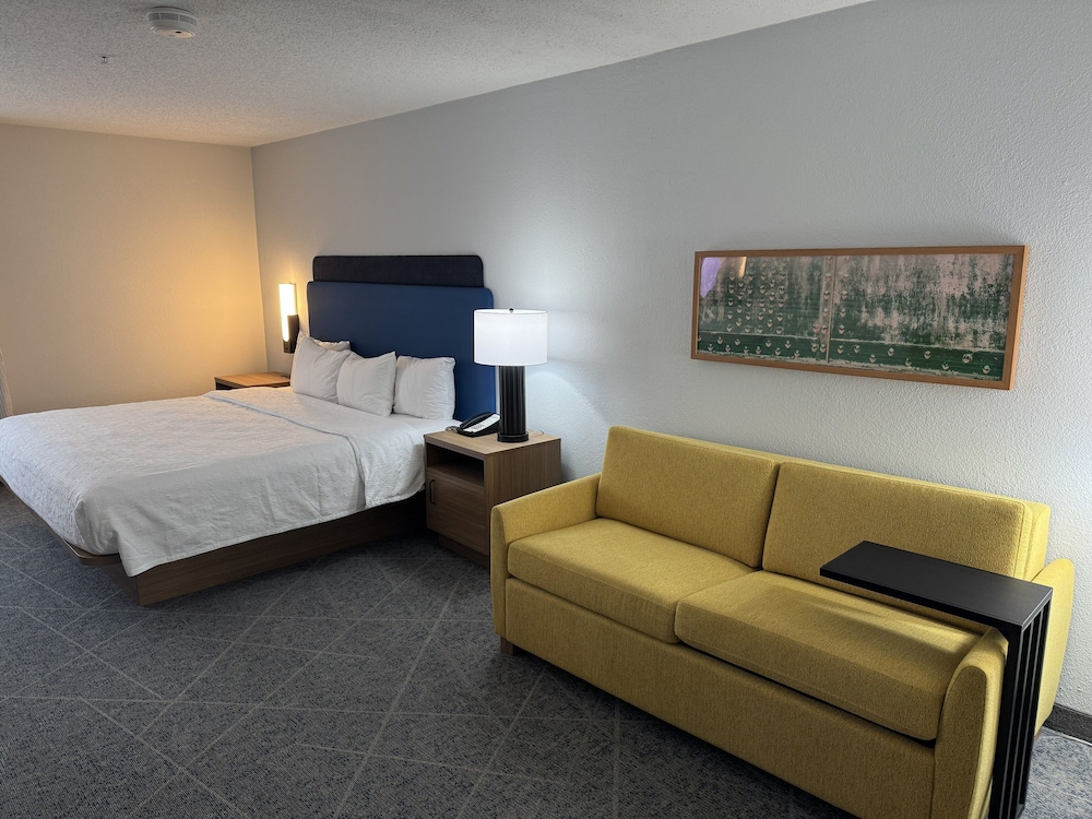 Hampton Inn Mansfield Ontario - photo 6