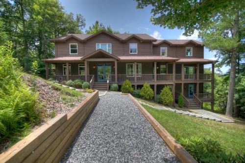 Heavenly Manor in Boone, United States