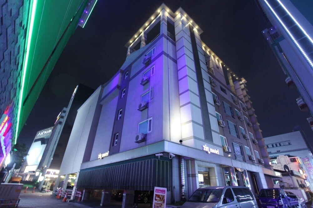 Wonju 2in Branch No1 in Wonju, South Korea