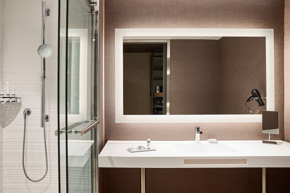 AC Hotel Atlanta Perimeter - photo 17