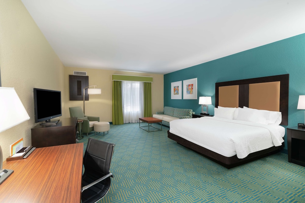 Hilton Garden Inn Dalton - photo 13