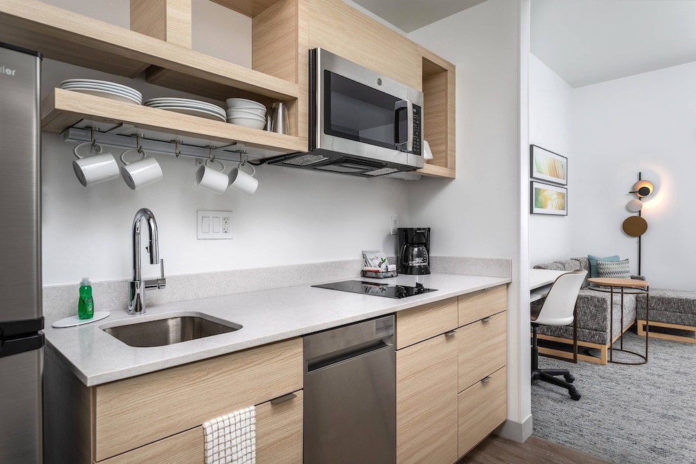 TownePlace Suites by Marriott Orlando Southwest Near Universal - photo 14