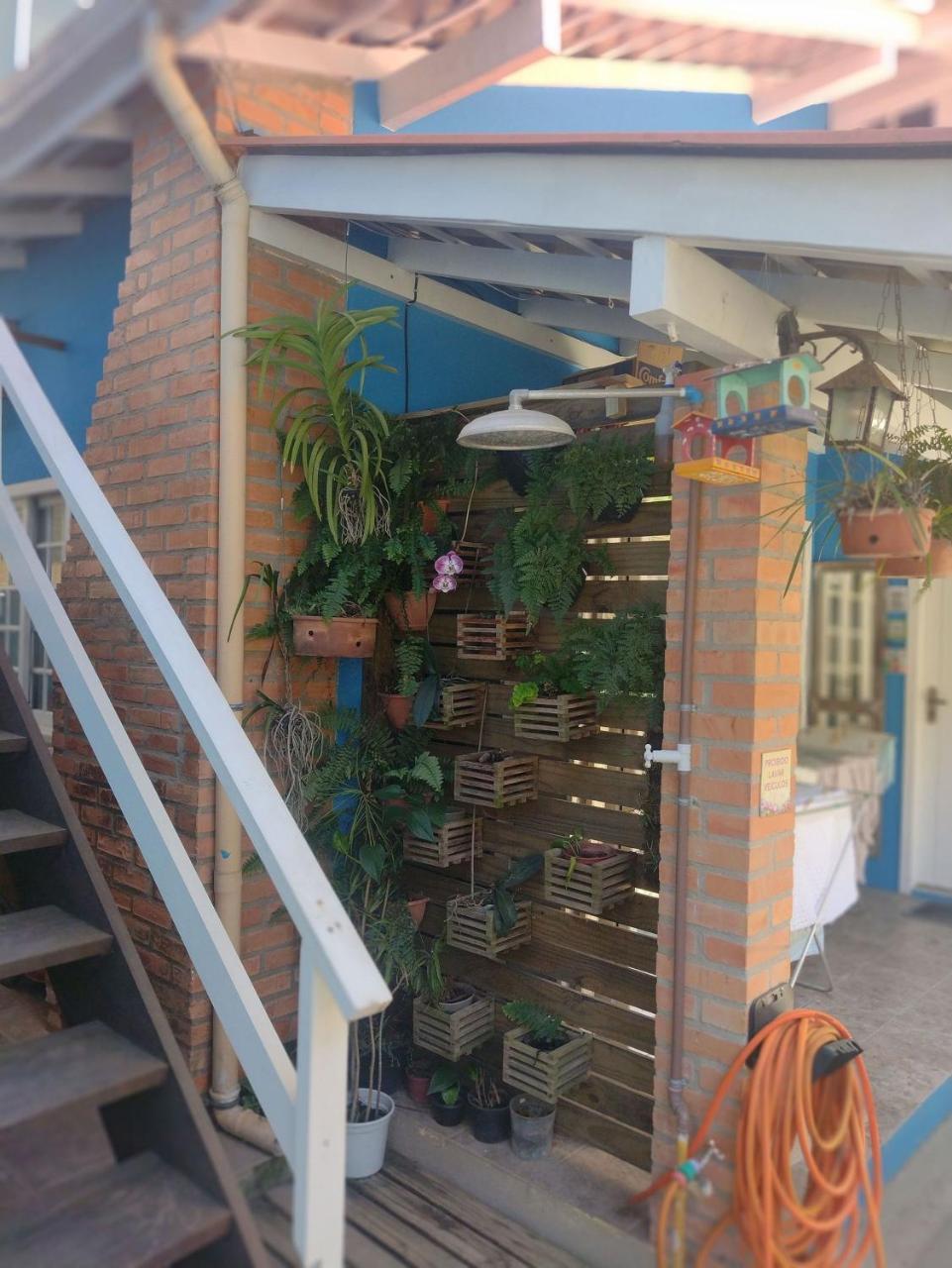 Pousadinha e Residencial Sto António Praia de Bombas Bombinhas SC
