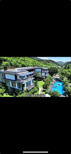Kaichen Puju Hot Spring Village Resort Hotel in Deqing, People's Republic of China