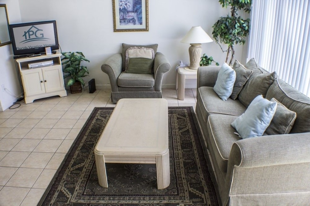 Ip60201 Windsor Palms Resort 3 Bed 3 Baths Townhome - photo 2