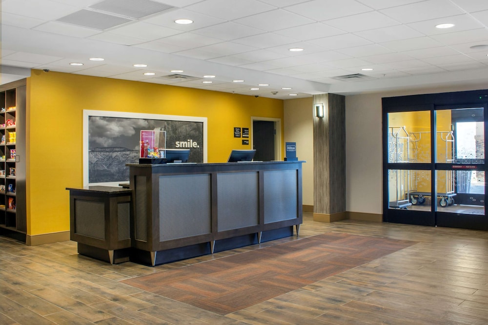 Hampton Inn Parker - photo 7