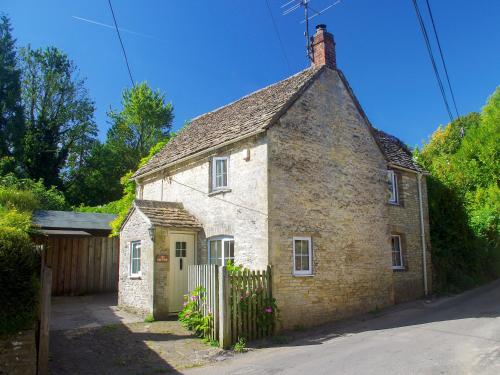 Ivy Cottage — 4-Star Luxury Hotel in Cheltenham, United Kingdom