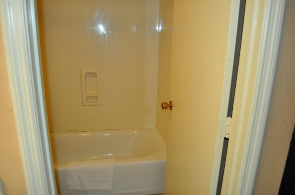 Best Way Inn Madison - photo 20