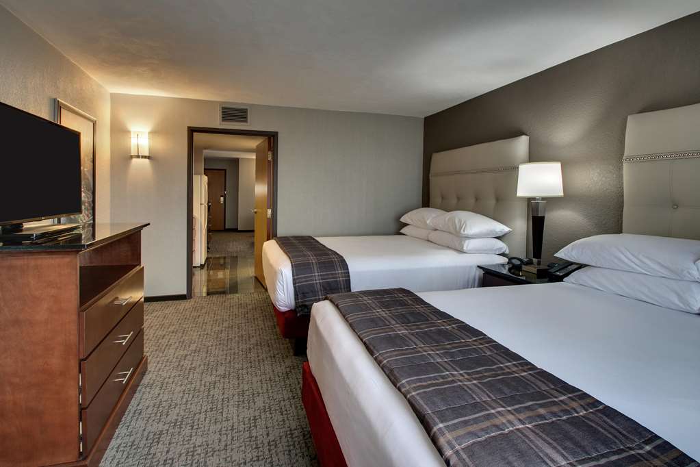 Drury Inn & Suites San Antonio Northwest Medical Center - photo 43