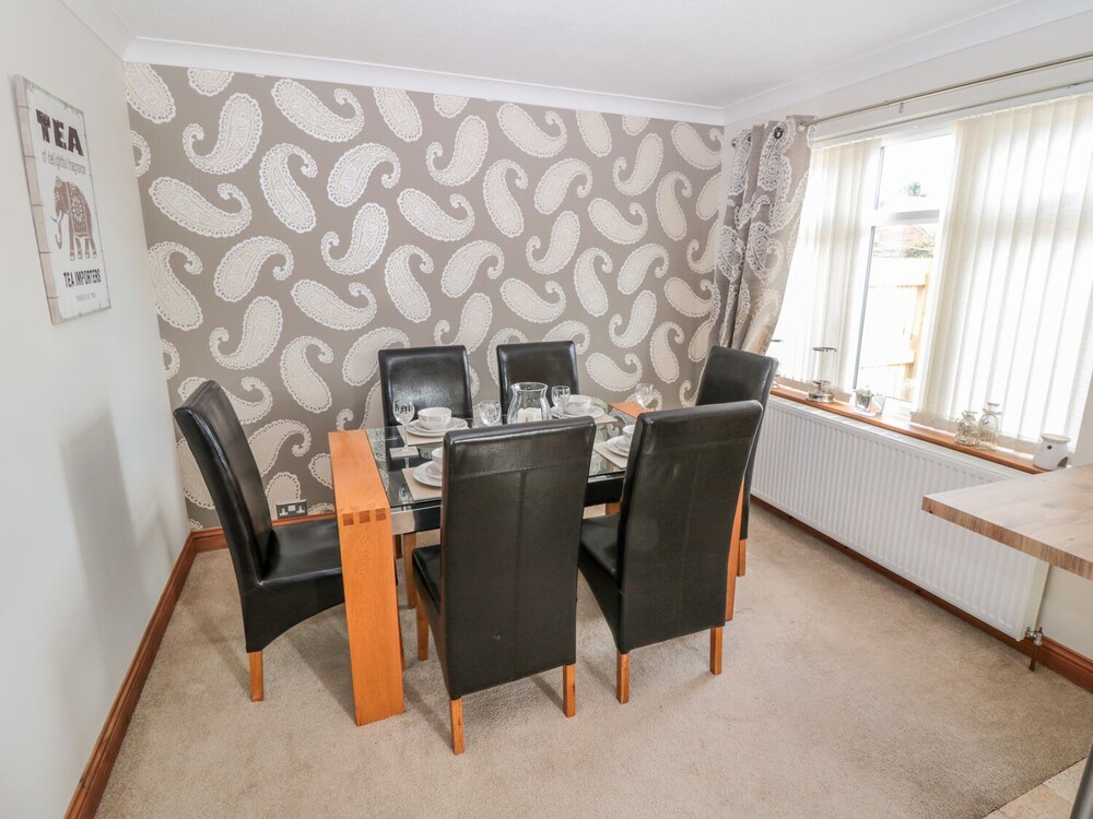 Lilly May Cottage — 4-Star Luxury Hotel in Bridlington, United Kingdom